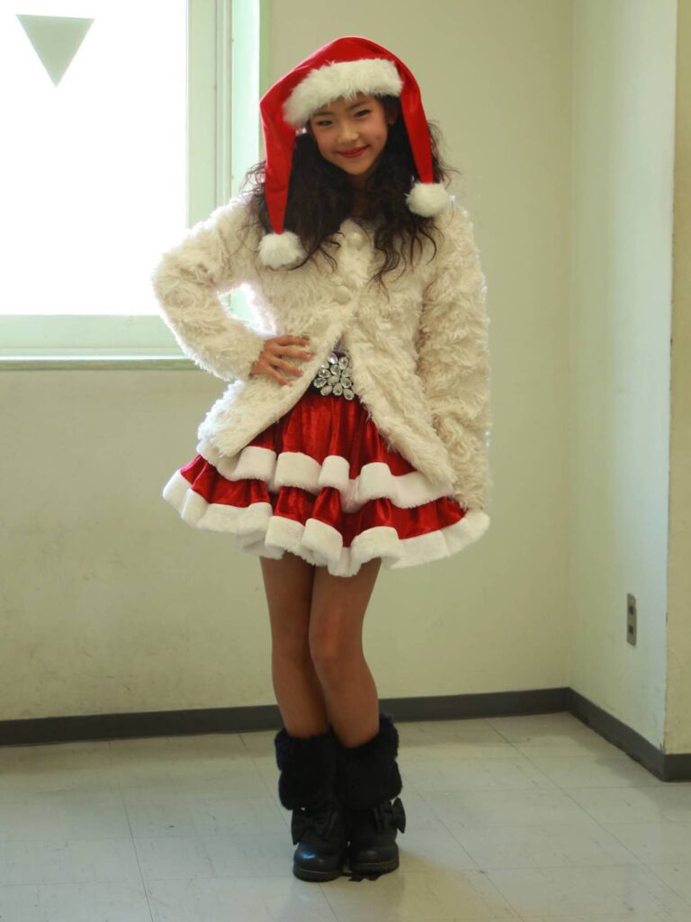 Ruka Kawai predebut child model Christmas 河井瑠花