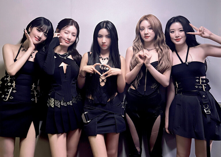 how tall are the (G)I-dle members exact height tallest to shortest ordered Miyeon, Minnie, Soyeon, Yuqi, & Shuhua G Idle gidle Cube Entertainment K-pop girl group